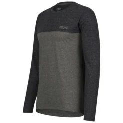 Stoic Hemp20 SälkaSt. L/S - T-shirt Technique 11 Stoic Hemp20 SälkaSt. L/S - T-shirt Technique -Stoic stoic hemp20 saelkast l s t shirt technique detail 2