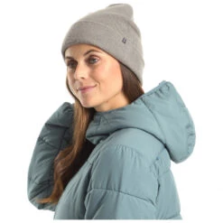 Stoic StorboSt. - Bonnet 9 Stoic StorboSt. - Bonnet -Stoic stoic storbost bonnet detail 9